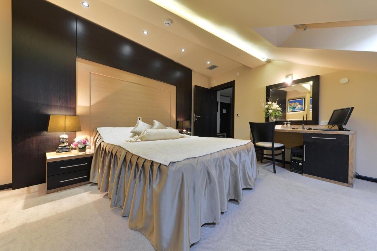 Hotel Zelengora Kragujevac Bagian luar foto