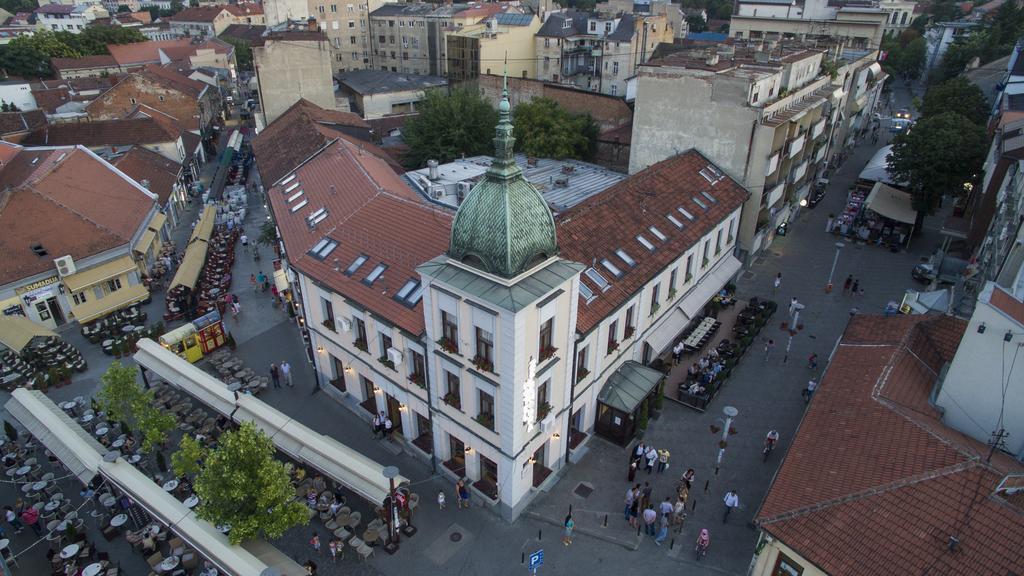 Hotel Zelengora Kragujevac Bagian luar foto