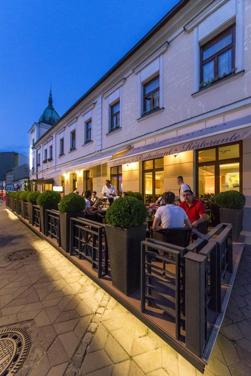 Hotel Zelengora Kragujevac Bagian luar foto