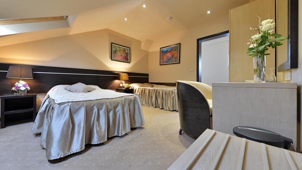 Hotel Zelengora Kragujevac Bagian luar foto