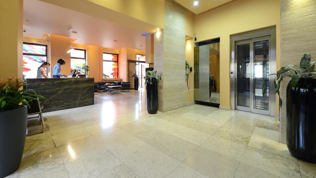 Hotel Zelengora Kragujevac Bagian luar foto