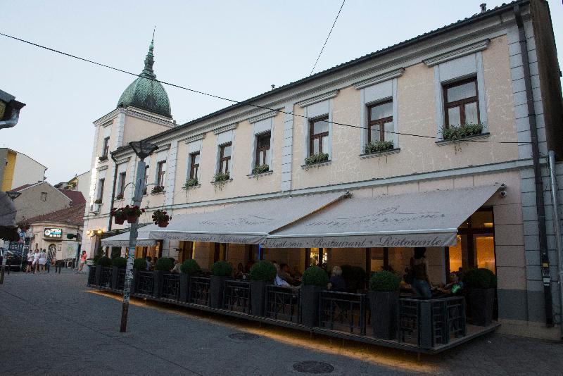 Hotel Zelengora Kragujevac Bagian luar foto