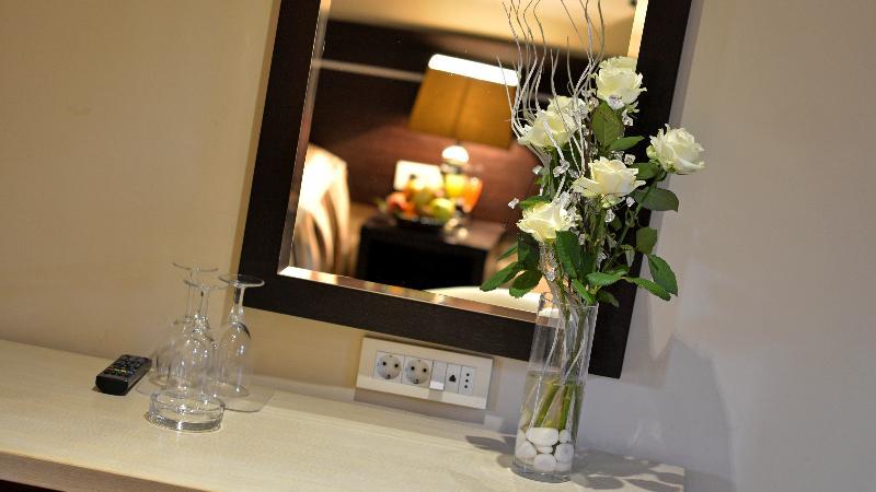Hotel Zelengora Kragujevac Bagian luar foto